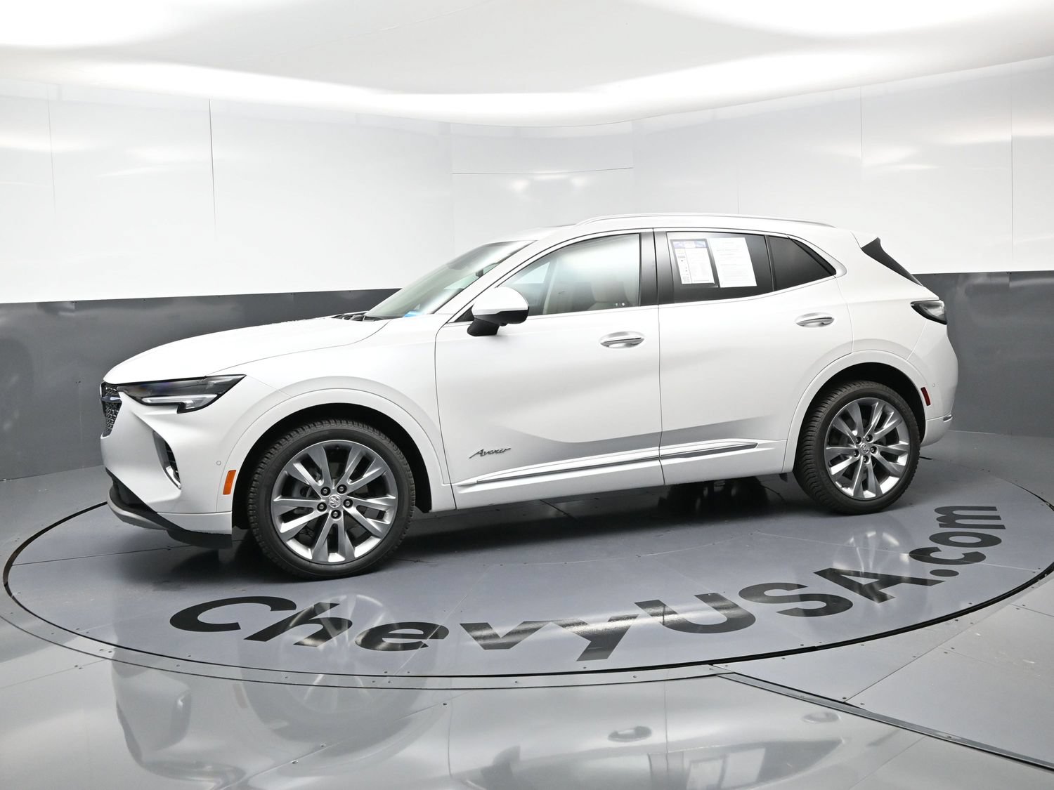 Used 2023 Buick Envision Avenir AWD/4WD image 12