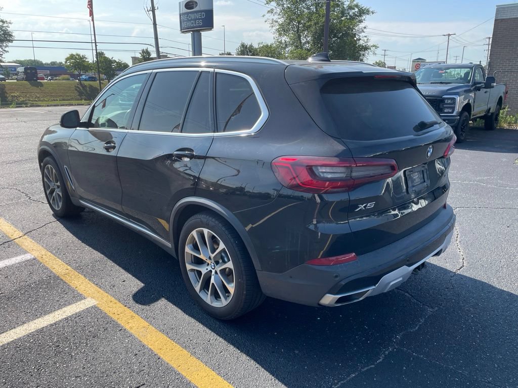 Used 2019 BMW X5 xDrive40i w/ Premium Package 2 AWD/4WD image 7