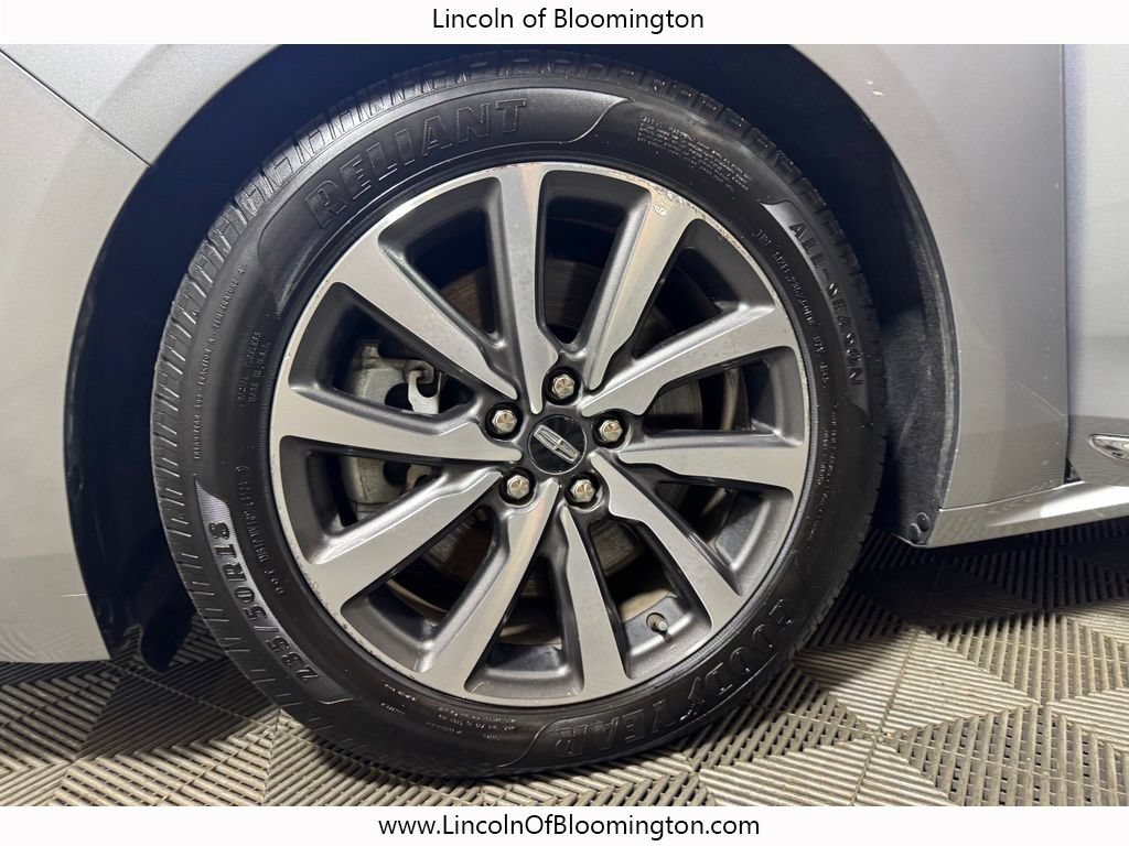 Used 2020 Lincoln Continental FWD image 16
