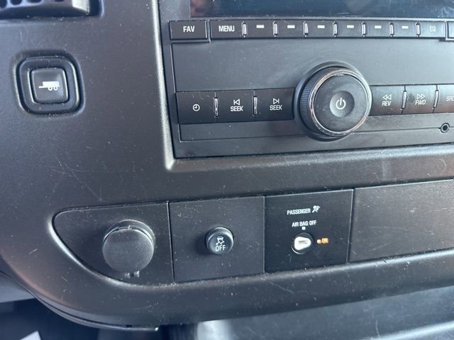 Used 2023 GMC Savana 2500 w/ Driver Convenience Package image 16