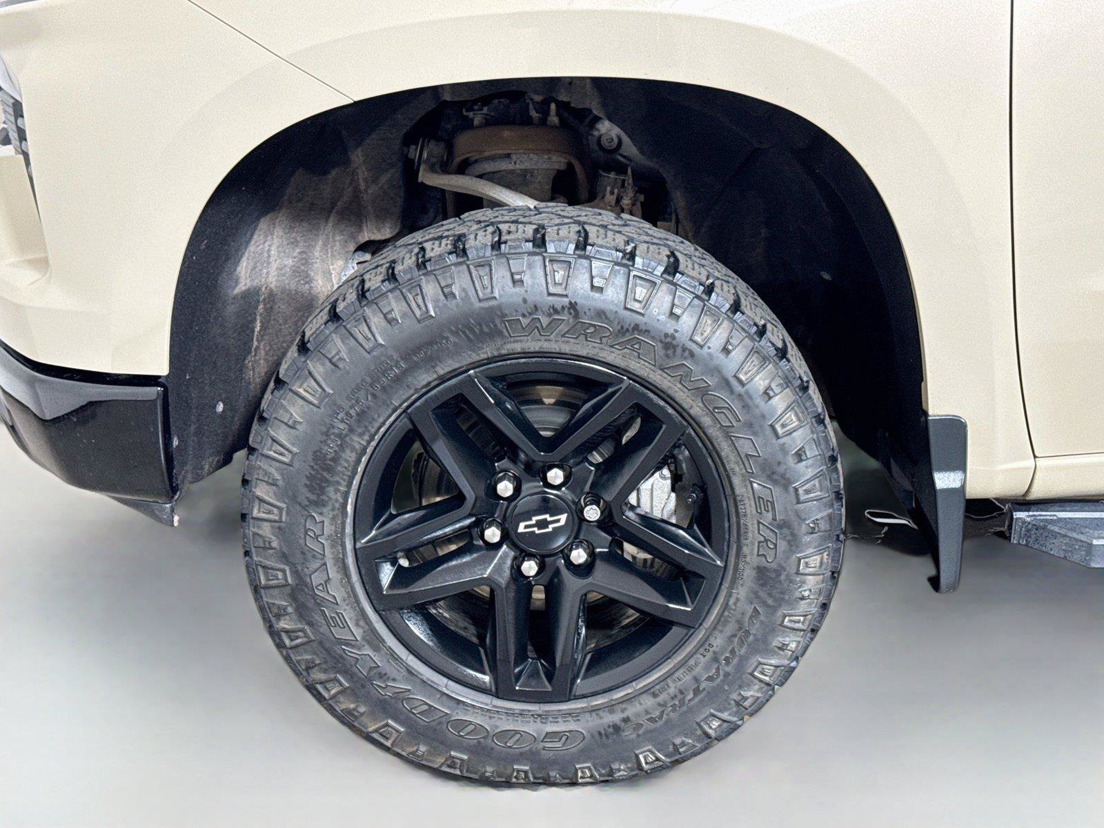 Used 2022 Chevrolet Silverado 1500 LT Trail Boss w/ Protection Package AWD/4WD image 28