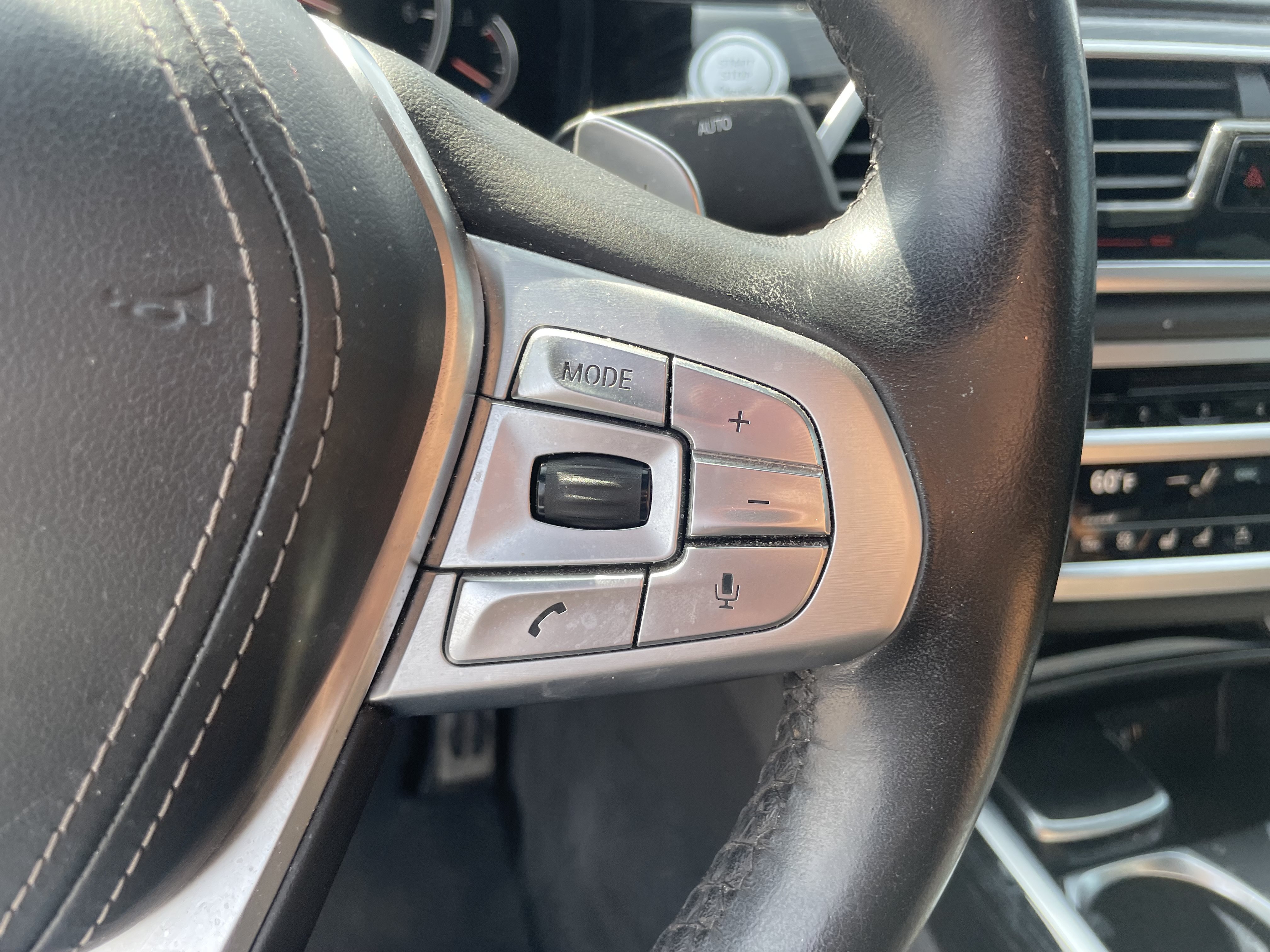 Used 2019 BMW 750i w/ Executive Package RWD image 13
