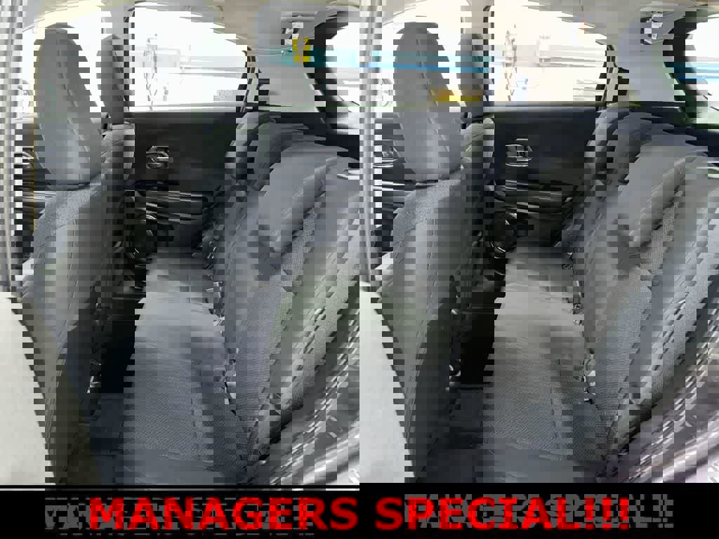 Used 2017 Honda HR-V EX image 16