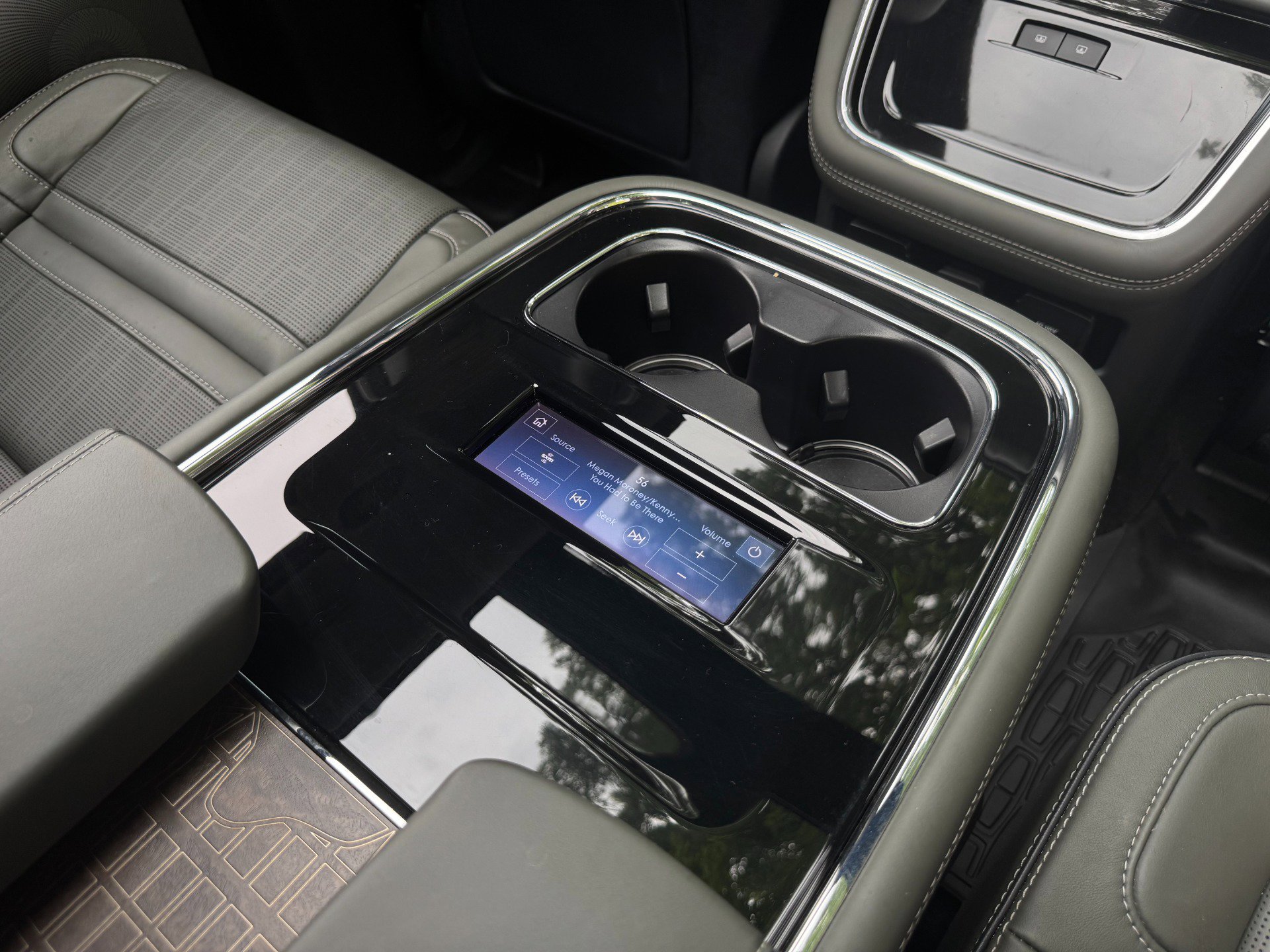 Used 2022 Lincoln Navigator Black Label image 52