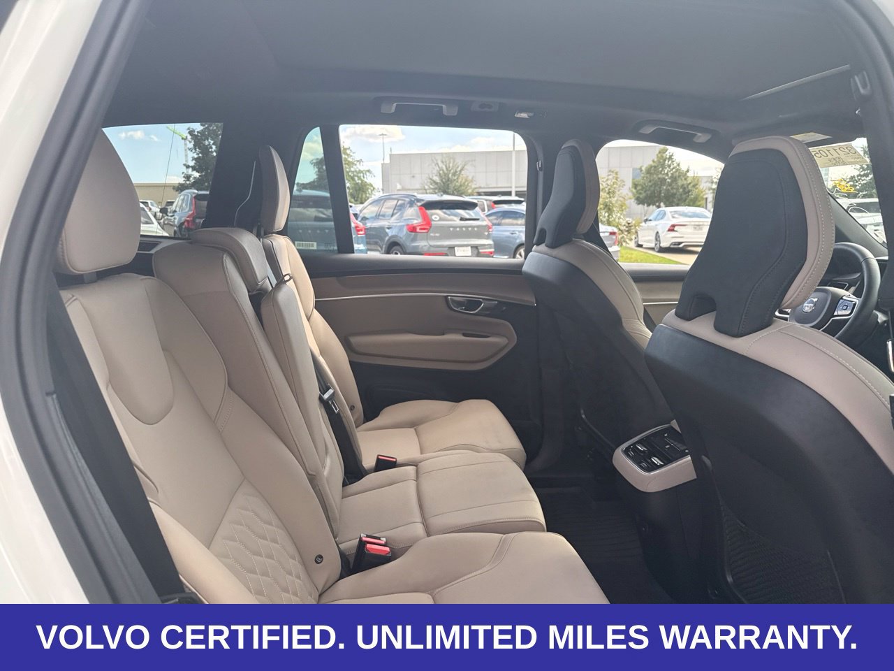 Certified 2026 Volvo XC90 B6 Plus AWD/4WD image 17