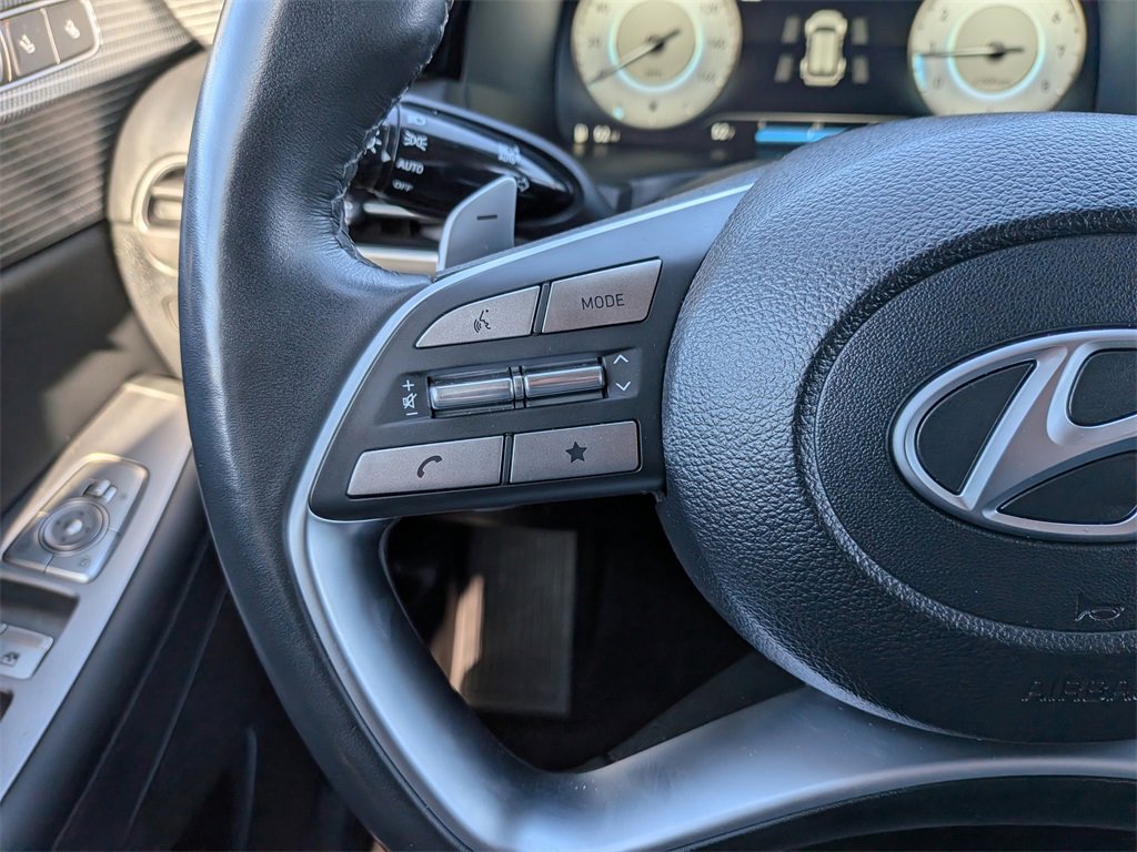 Used 2023 Hyundai Palisade Limited w/ Cargo Package image 16