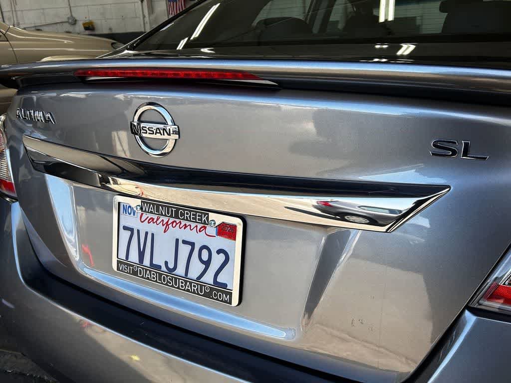 Used 2015 Nissan Altima 2.5 SL w/ Technology Package FWD image 7