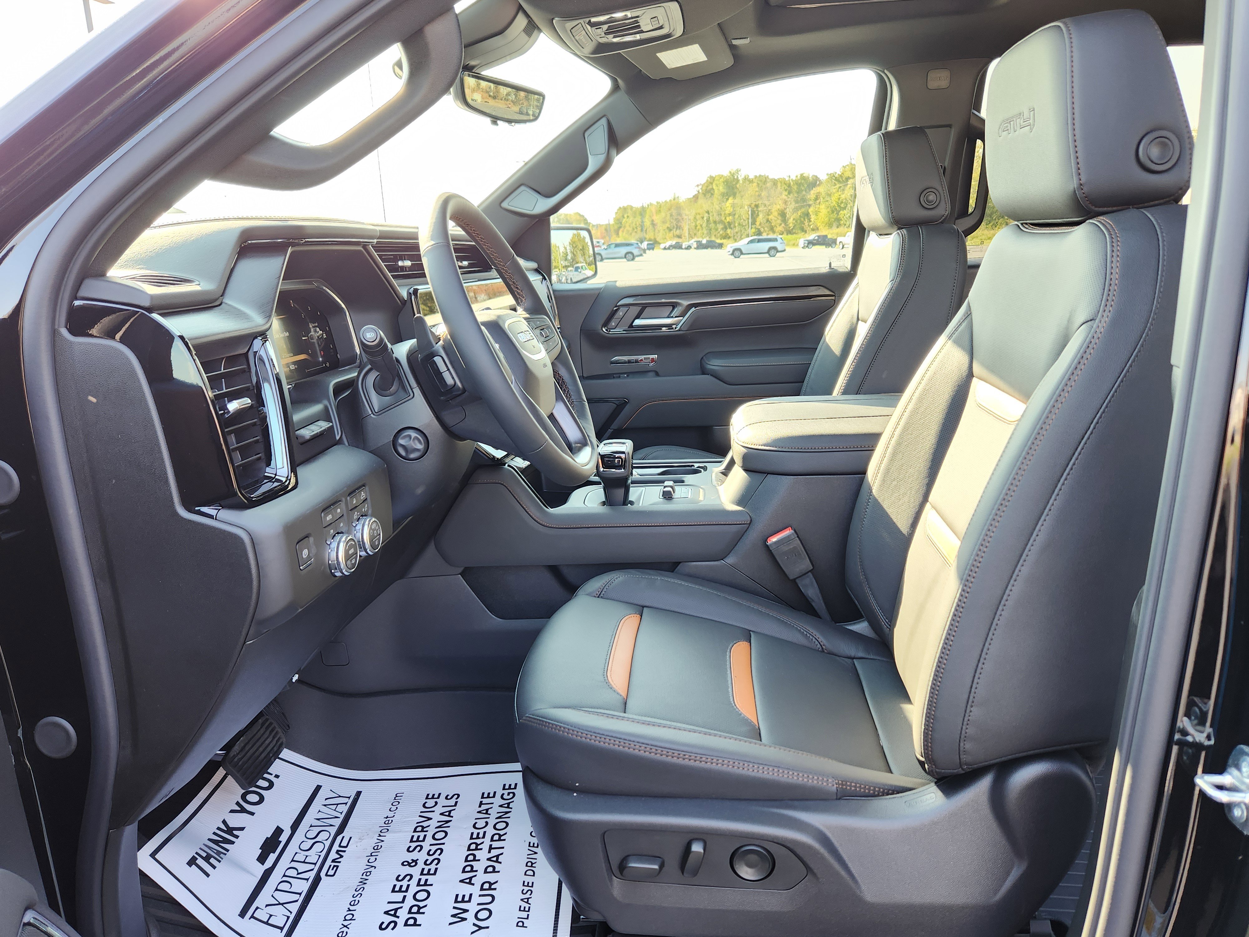 New 2026 GMC Sierra 1500 AT4 w/ AT4 Premium Package image 8