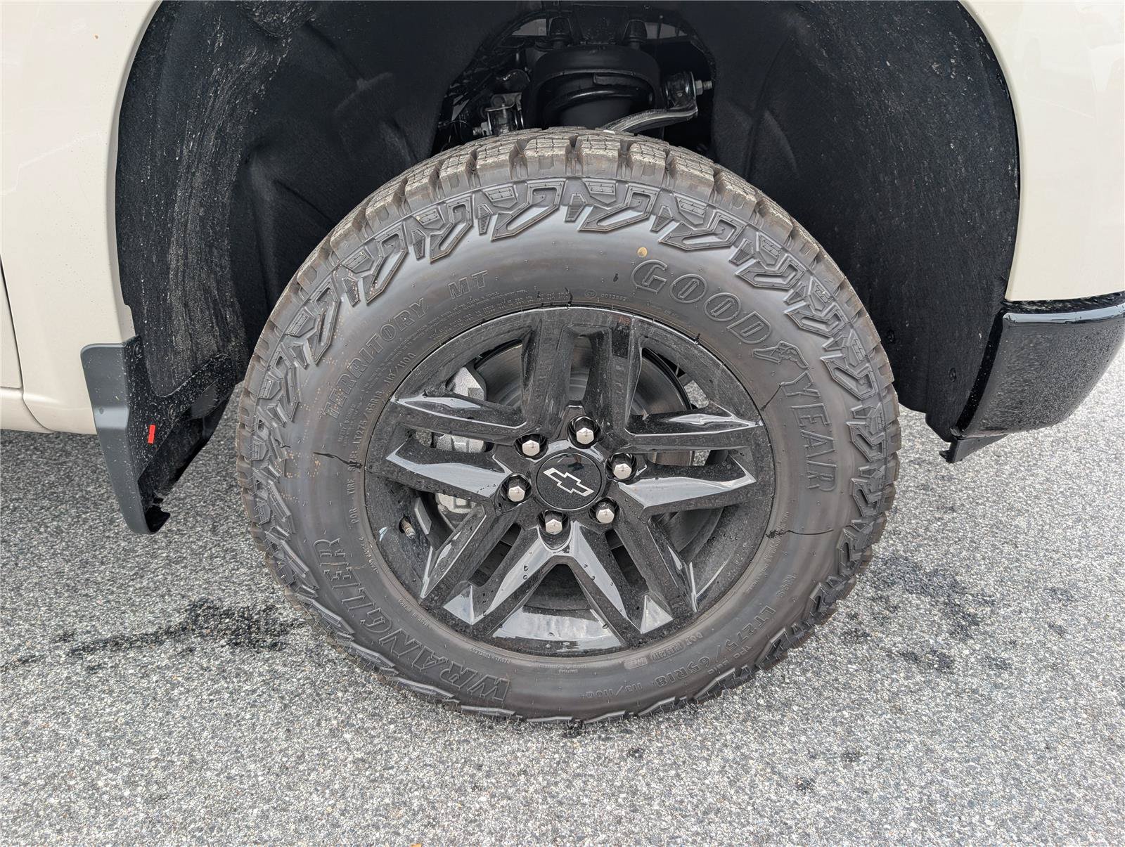 New 2026 Chevrolet Silverado 1500 Custom Trail Boss AWD/4WD image 5