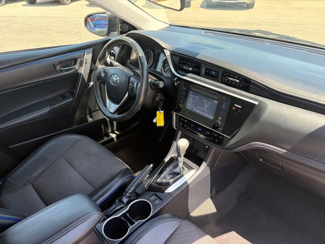 Used 2017 Toyota Corolla SE w/ Carpet Mat Package (TMS) FWD image 8