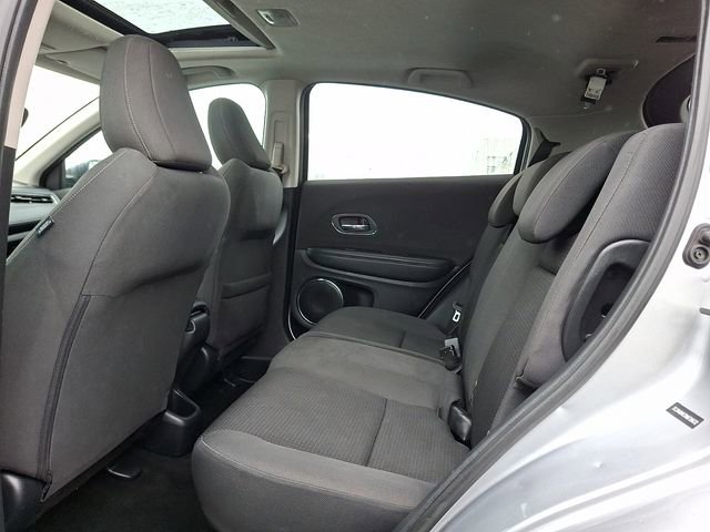 Used 2019 Honda HR-V EX image 10