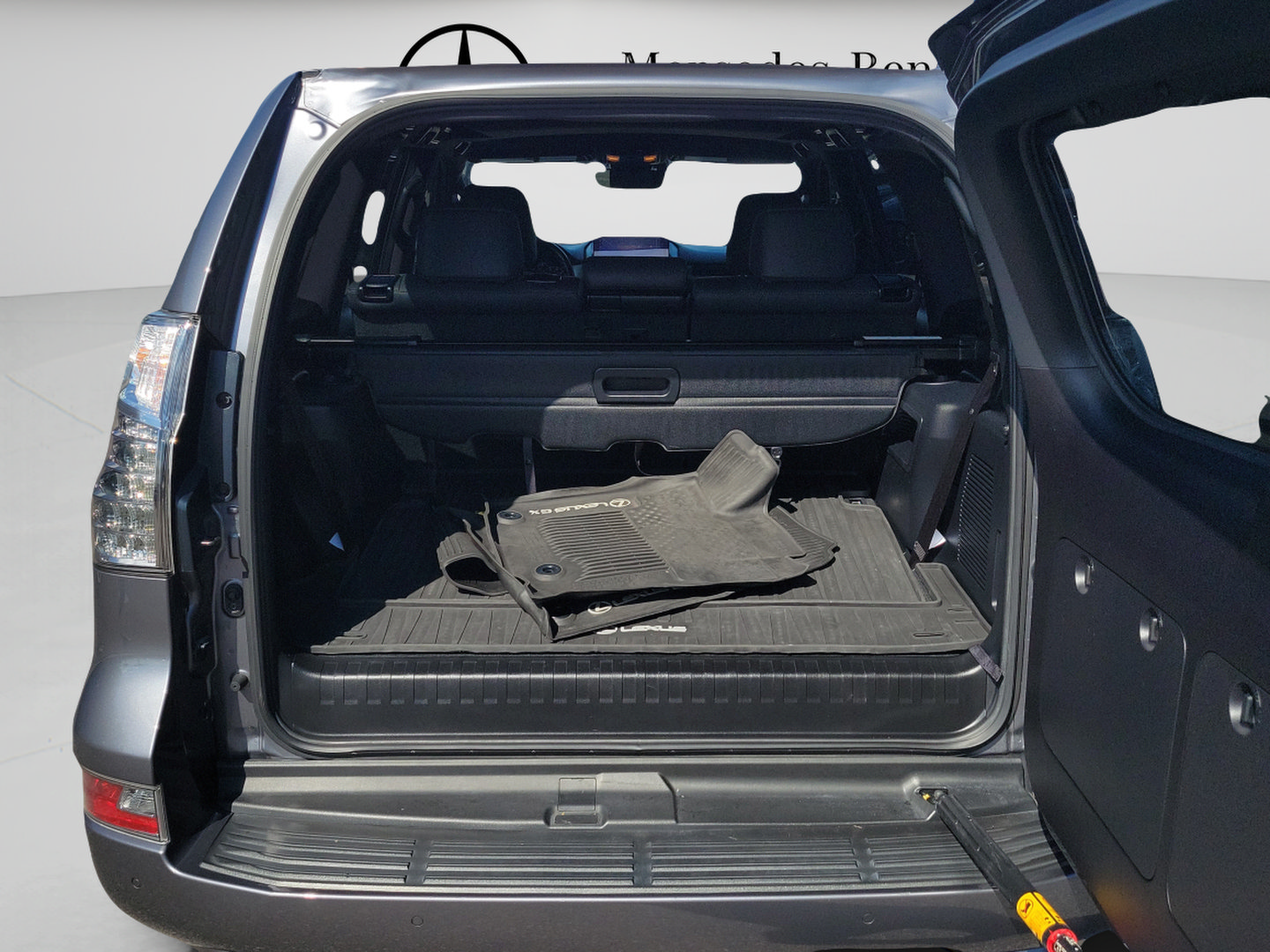 Used 2022 Lexus GX 460 Premium w/ Premium Package AWD/4WD image 8