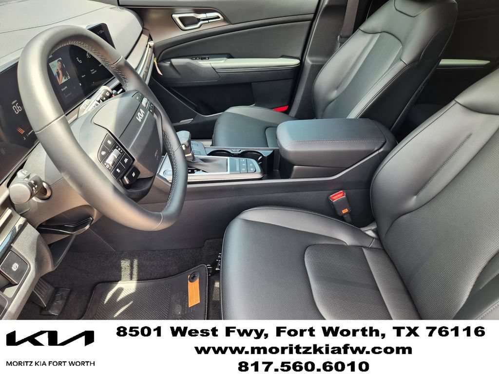New 2026 Kia Sportage EX w/ EX Panorama Roof Package FWD image 9
