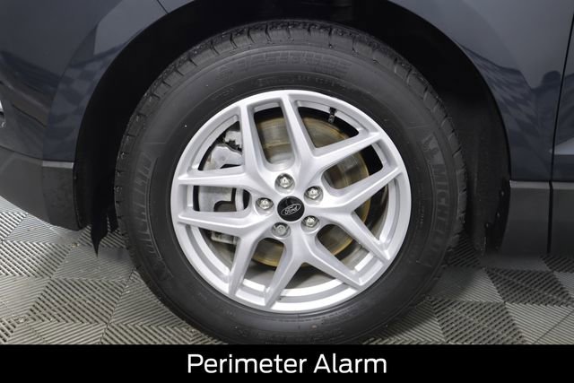 Used 2024 Ford Edge SEL w/ Convenience Package image 17