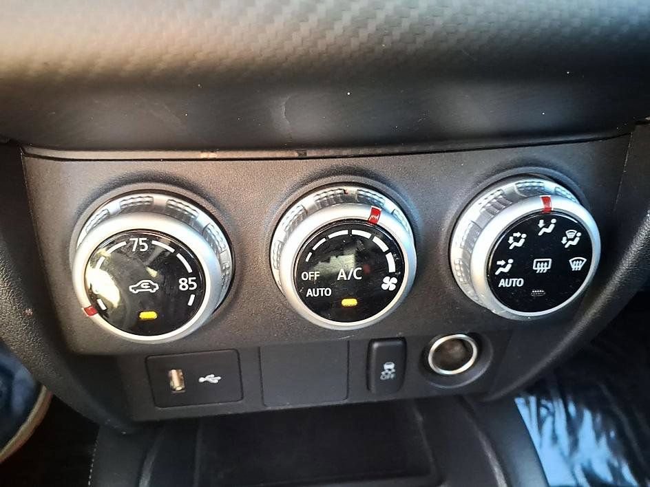 Used 2023 Mitsubishi Outlander Sport ES AWD/4WD image 25