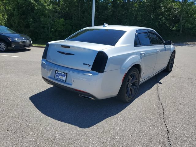 Used 2022 Chrysler 300 S RWD image 4