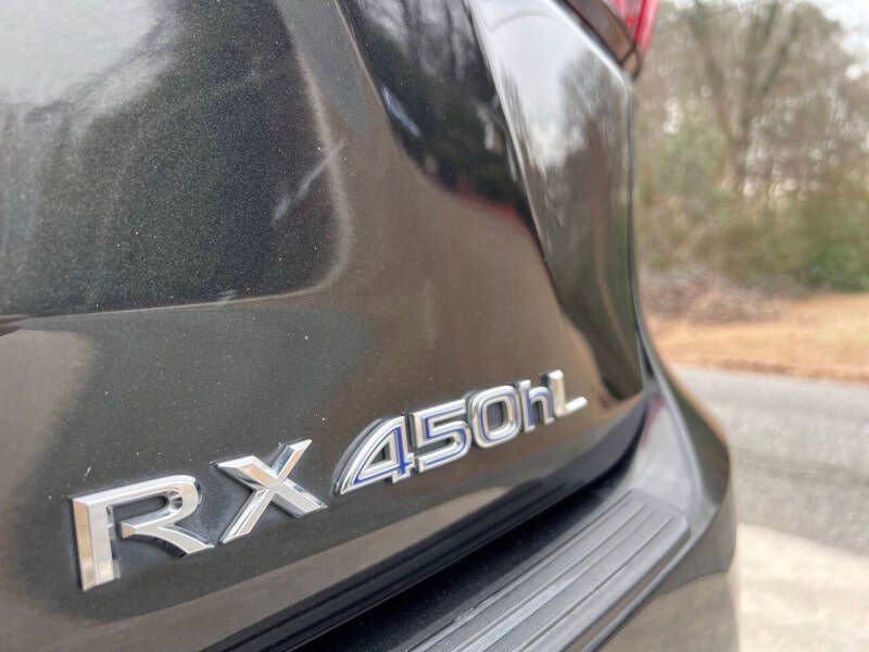 Used 2018 Lexus RX 450hL Premium w/ Premium Package image 22