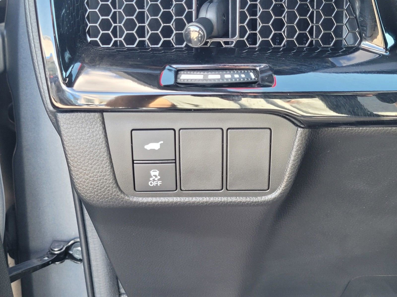 Certified 2023 Honda CR-V Sport Touring image 17