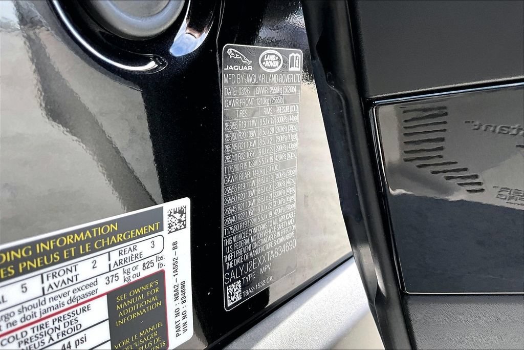 New 2026 Land Rover Range Rover Velar S AWD/4WD image 8