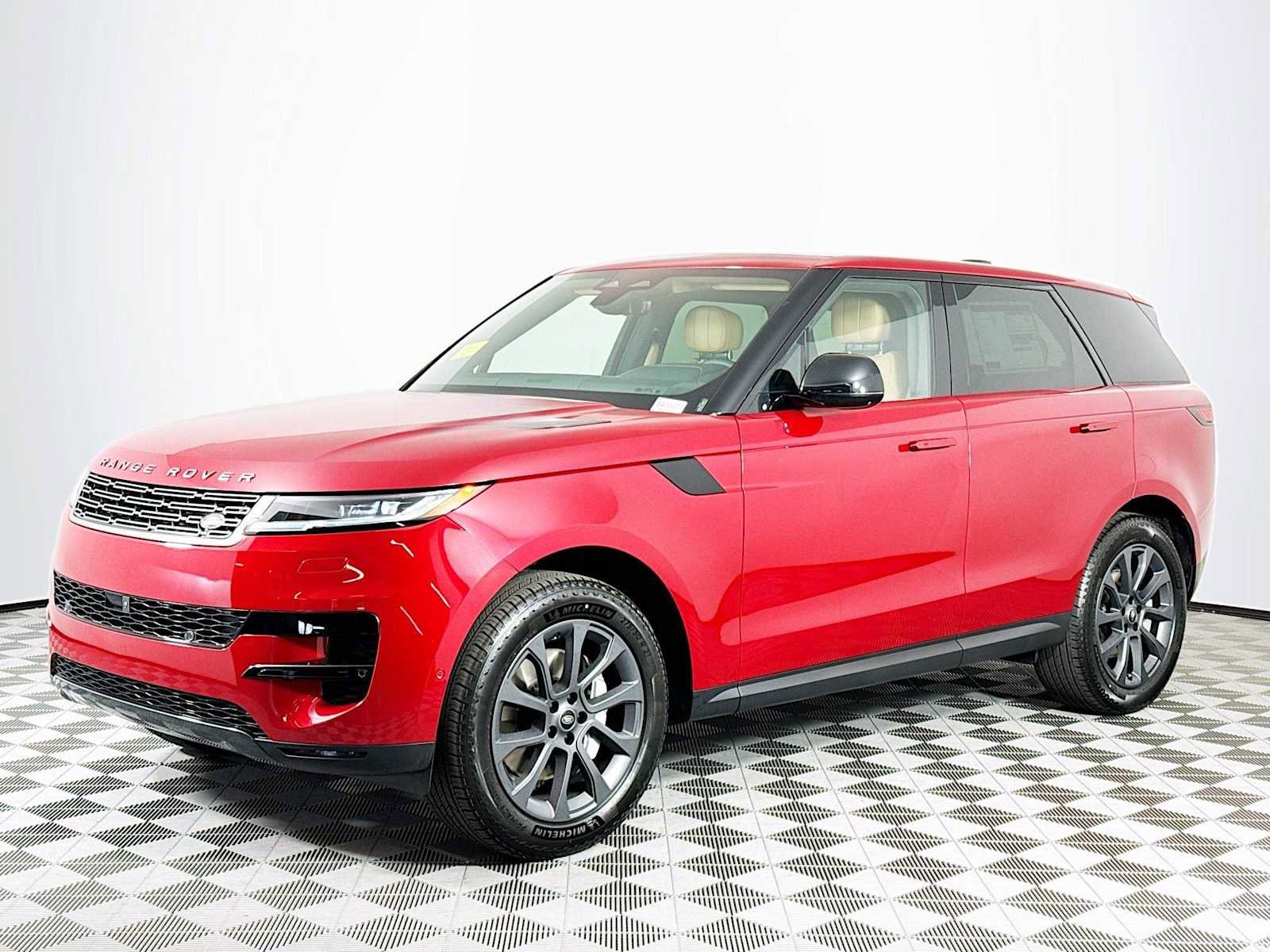 Used 2024 Land Rover Range Rover Sport SE image 1