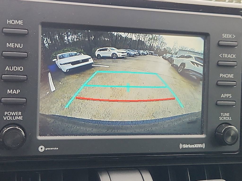 Used 2021 Toyota RAV4 LE image 24