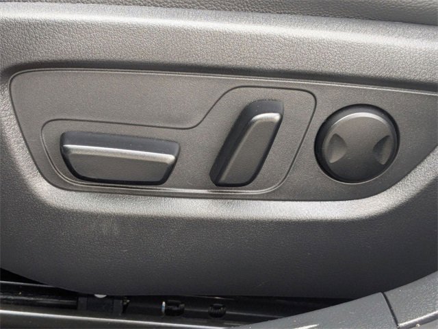 Used 2025 MAZDA CX-50 AWD 2.5 S w/ Preferred Package image 18