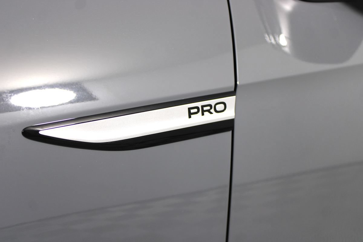 Used 2023 Volkswagen ID.4 Pro RWD image 40