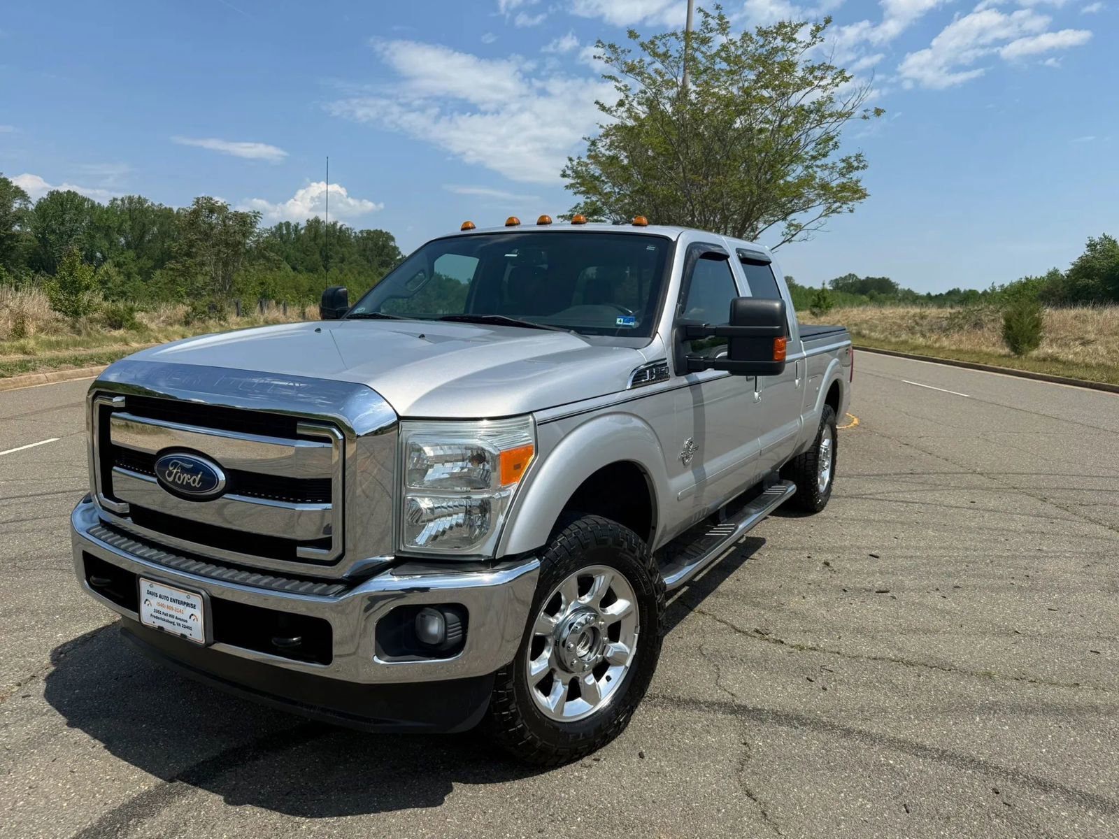 Used 2011 Ford F250 Lariat w/ Lariat Ultimate Pkg AWD/4WD image 9