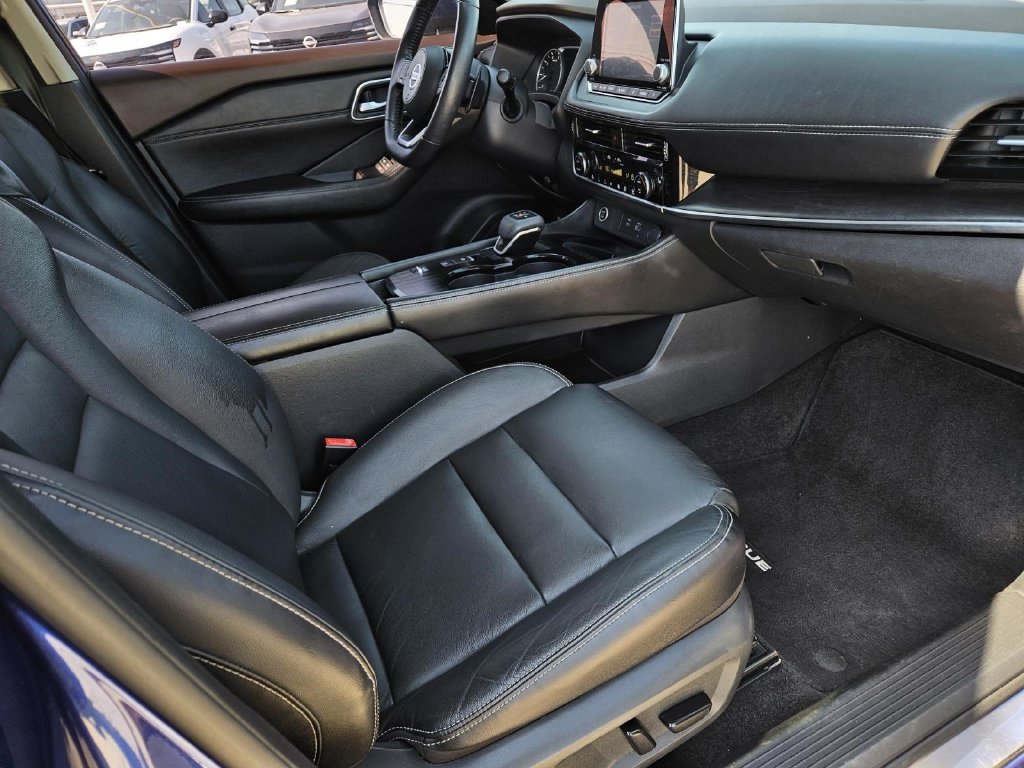 Certified 2021 Nissan Rogue SL FWD image 9