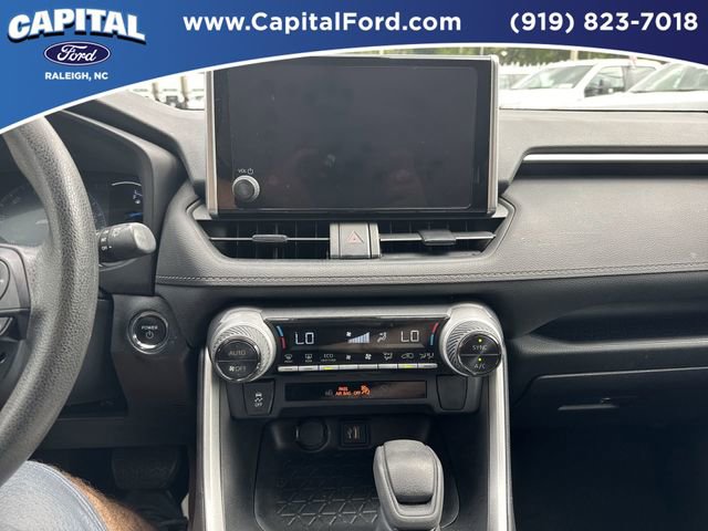 Used 2023 Toyota RAV4 XLE image 25