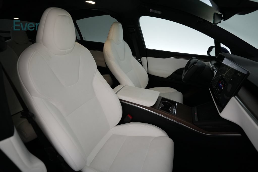 Used 2023 Tesla Model X AWD/4WD image 23