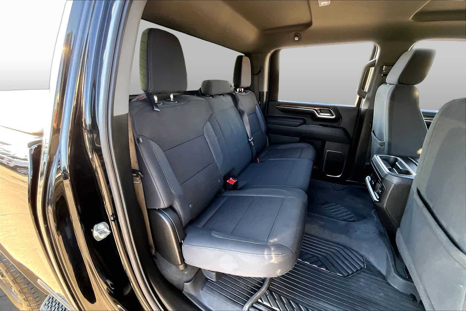 Used 2024 Chevrolet Silverado 2500 LT w/ Texas Edition AWD/4WD image 20