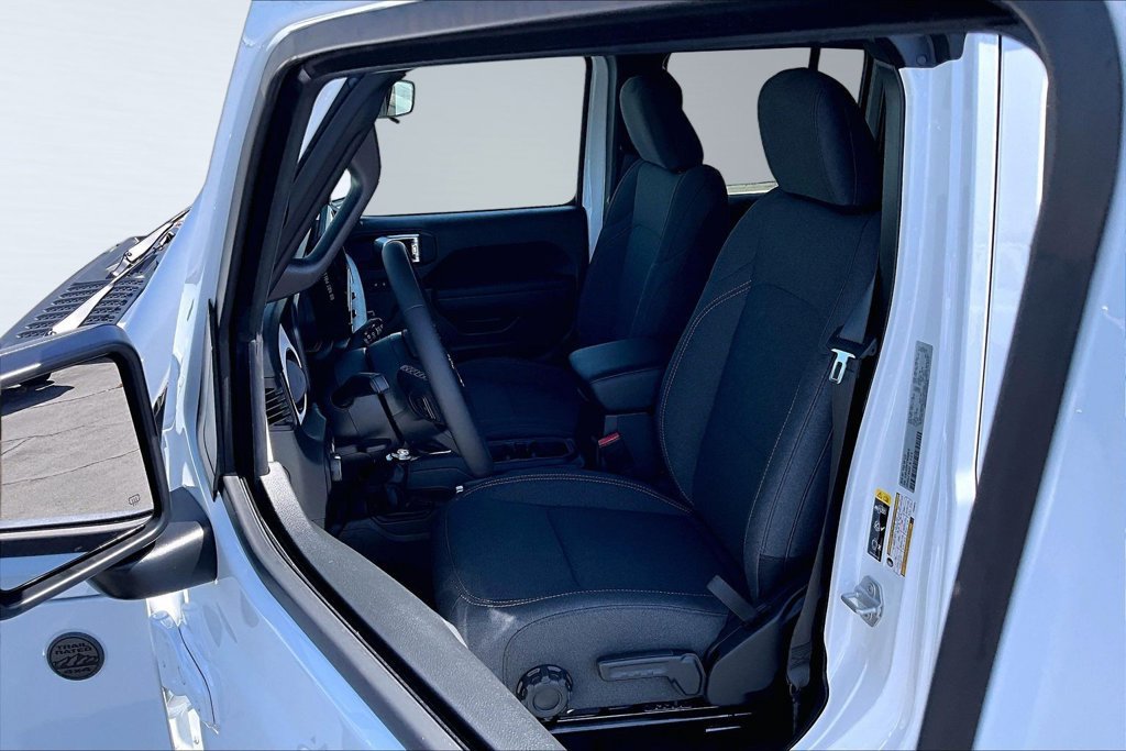 New 2026 Jeep Wrangler Unlimited Sport AWD/4WD image 3