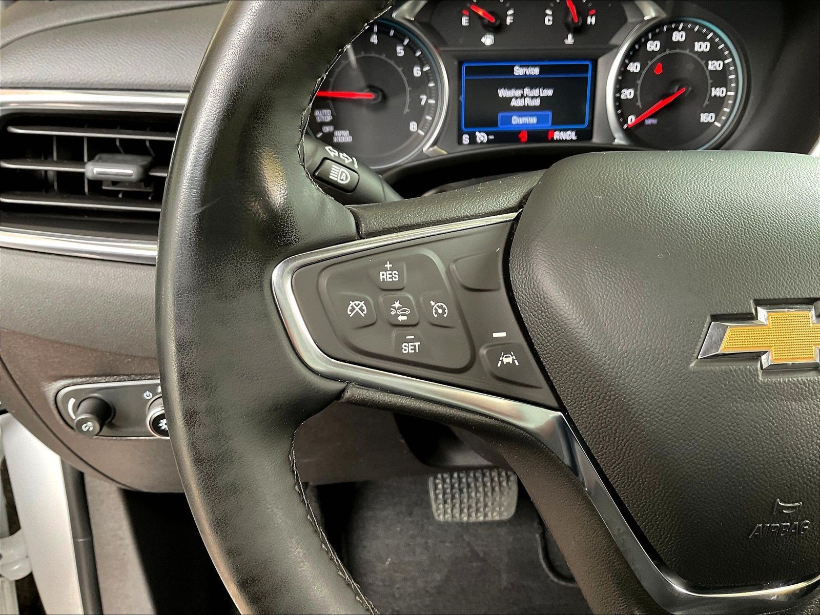 Used 2023 Chevrolet Equinox LT FWD image 11