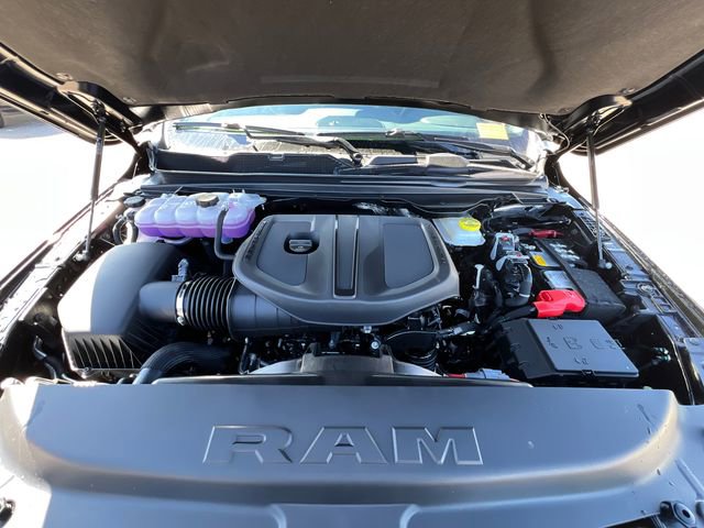 New 2026 RAM 1500 Laramie AWD/4WD image 10