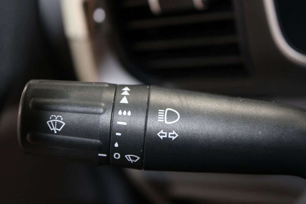 Used 2023 Ford F150 XLT image 43