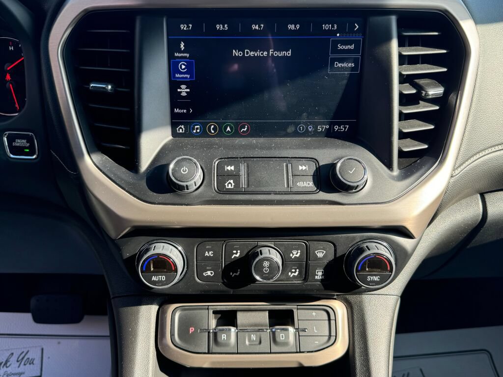 Used 2023 GMC Acadia Denali w/ Denali Technology Package AWD/4WD image 31