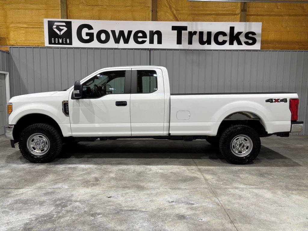 Used 2017 Ford F250 XL w/ Power Equipment Group AWD/4WD image 2