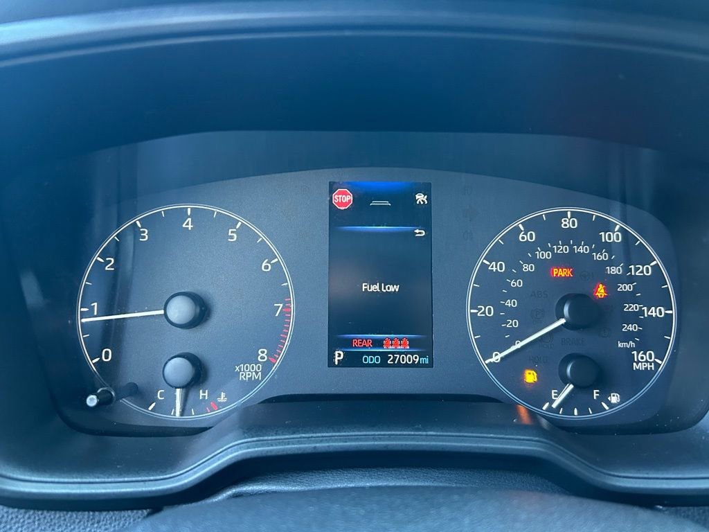 Used 2023 Toyota Corolla SE w/ SE Premium Package image 22