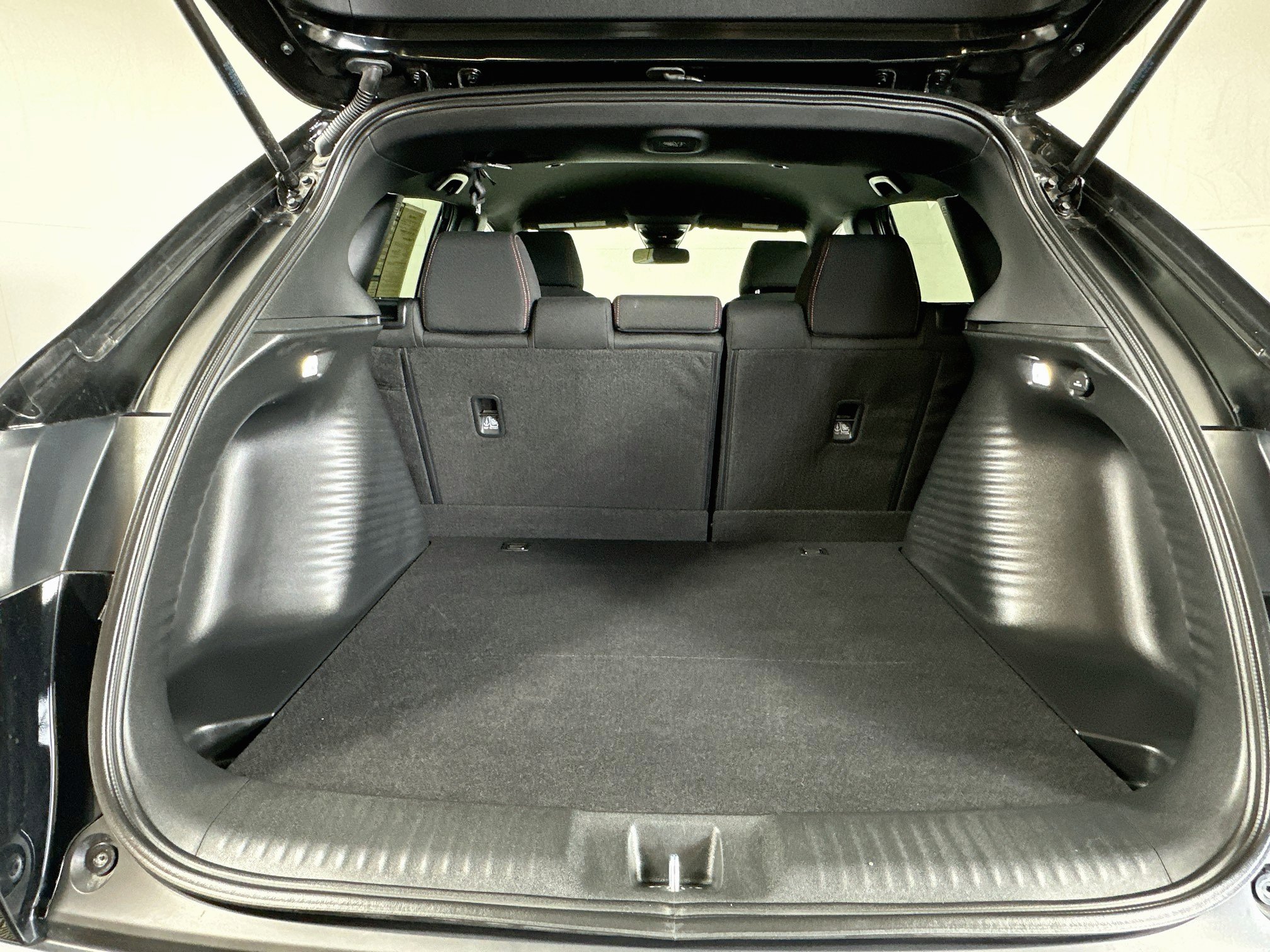 Used 2026 Honda HR-V Sport image 24