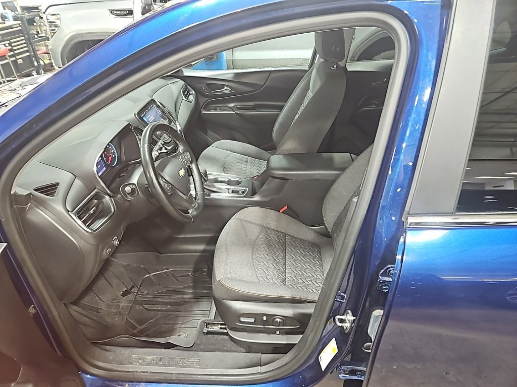Used 2023 Chevrolet Equinox LT image 15