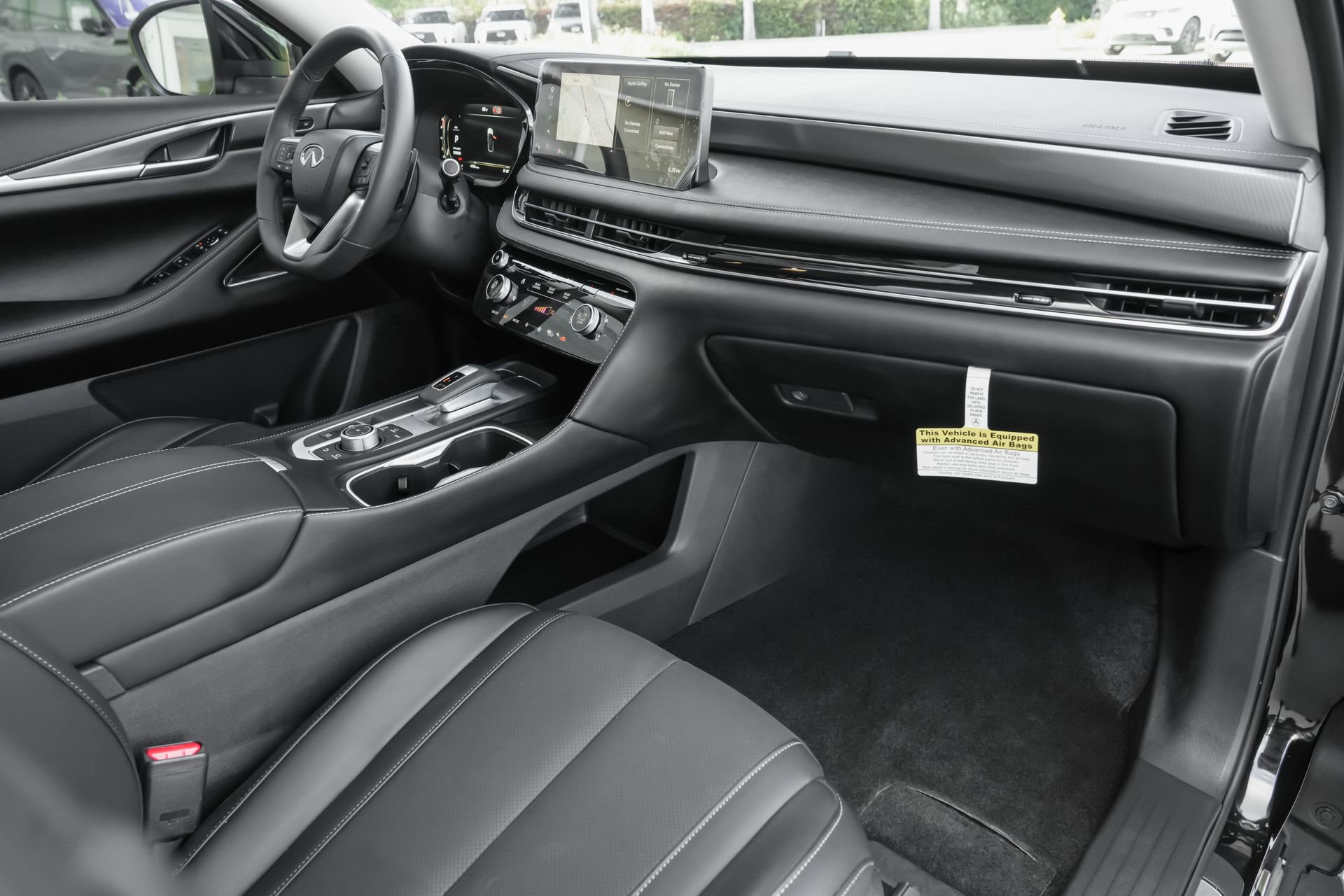 Certified 2026 INFINITI QX60 Luxe w/ Cargo Package FWD image 38