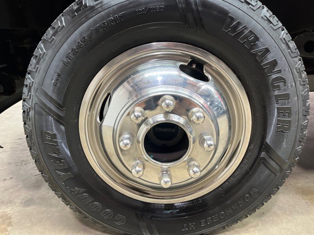 Used 2017 Ford F350 XL w/ Power Equipment Group AWD/4WD image 42