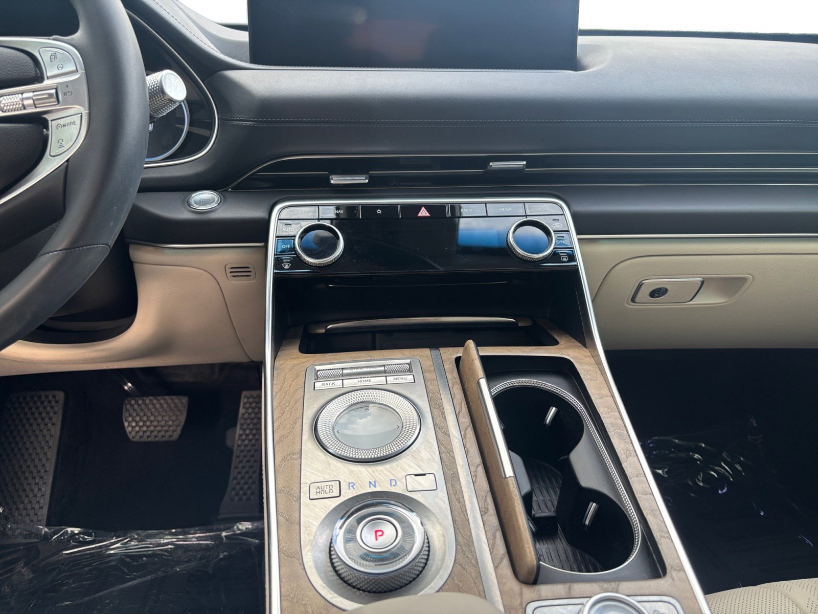 Used 2021 Genesis GV80 3.5T w/ Advanced Package 06 image 11