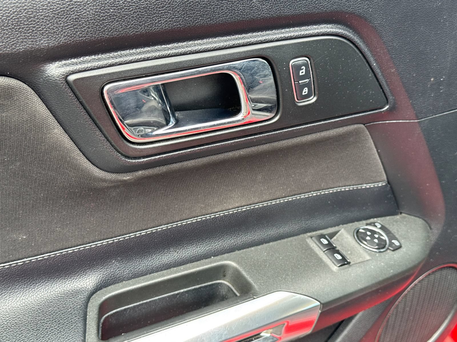 Used 2016 Ford Mustang GT w/ GT Performance Package RWD image 17