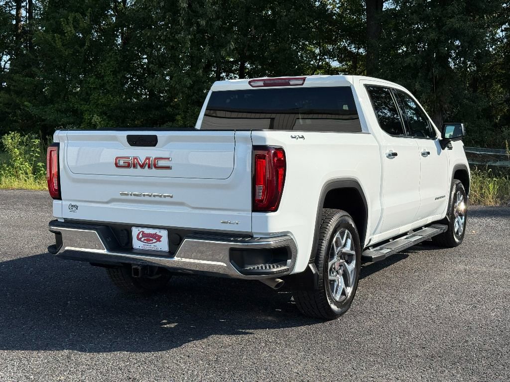 Used 2023 GMC Sierra 1500 SLT w/ SLT Premium Package image 10