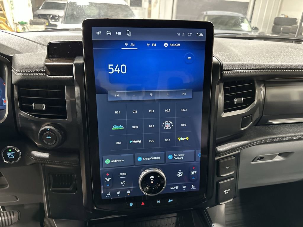 Used 2025 Ford F150 Lightning Flash image 12