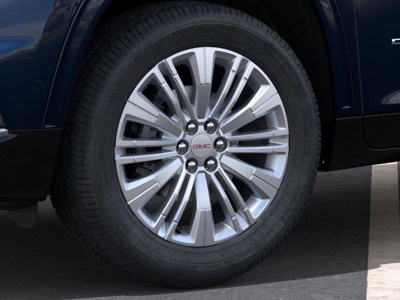 New 2027 GMC Acadia Denali w/ LPO, Floor Liner Package AWD/4WD image 9