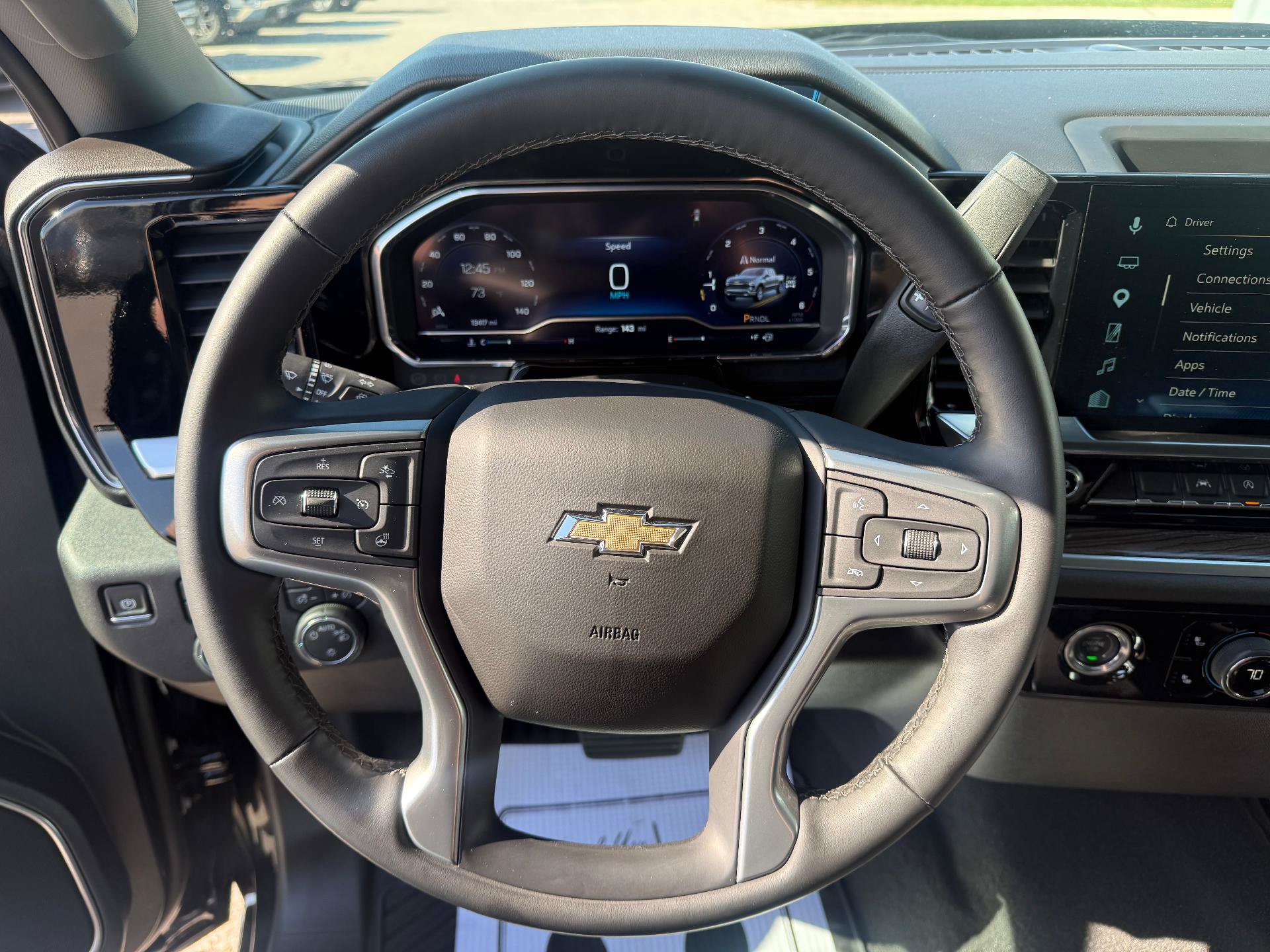 Used 2024 Chevrolet Silverado 1500 LT AWD/4WD image 15