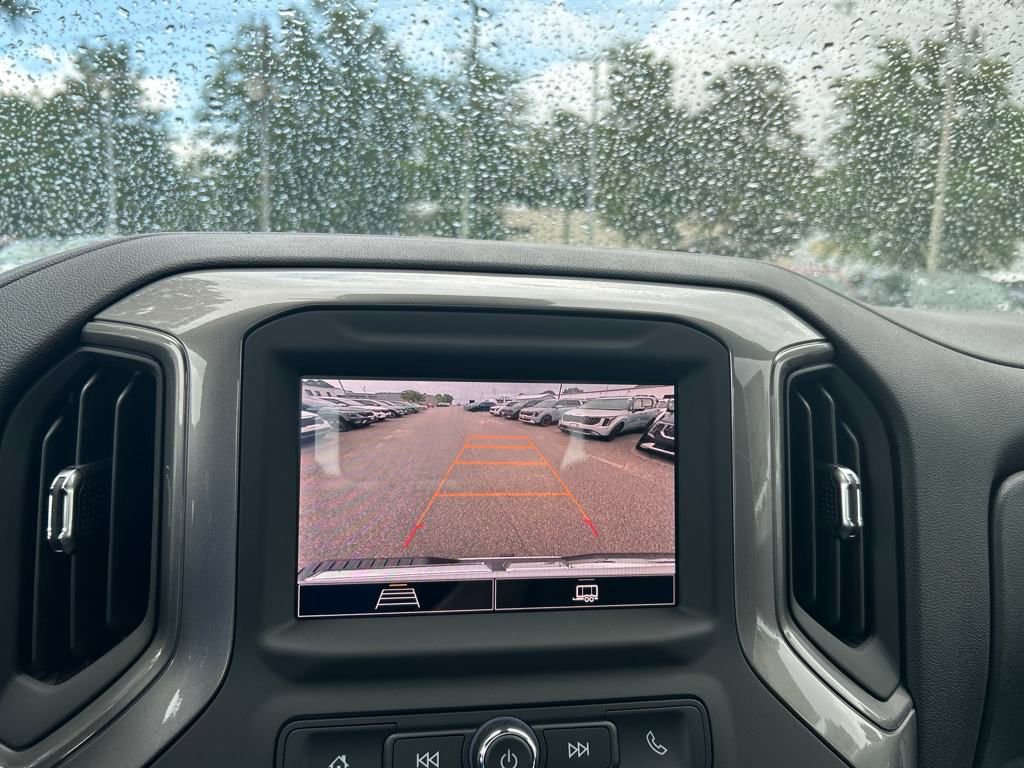 New 2025 GMC Sierra 2500 Pro image 17